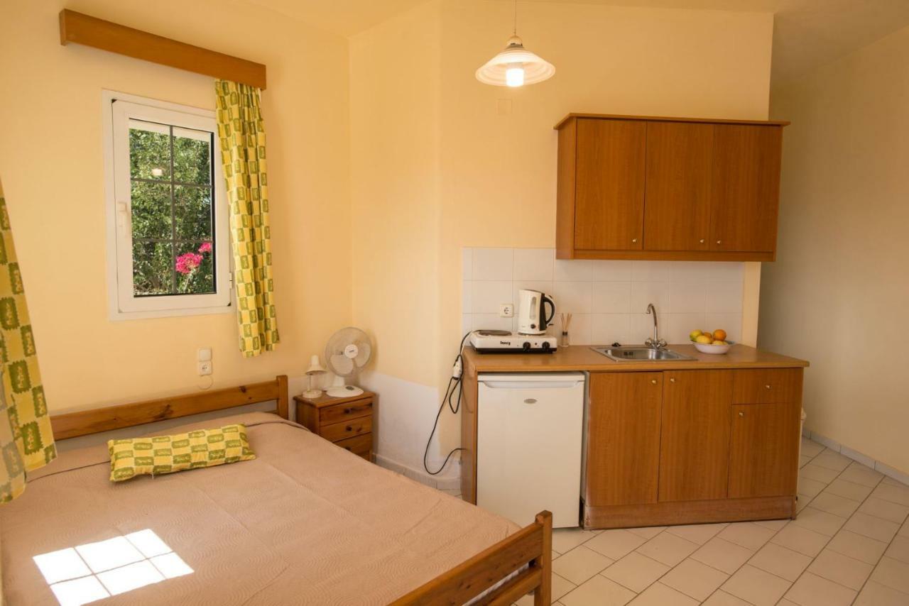 Kazakis Nikos Rooms Πιτσίδια Εξωτερικό φωτογραφία
